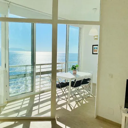 Apartment ¡magnificas Vistas Al Mar! Piscina Y Wifi Gratis *